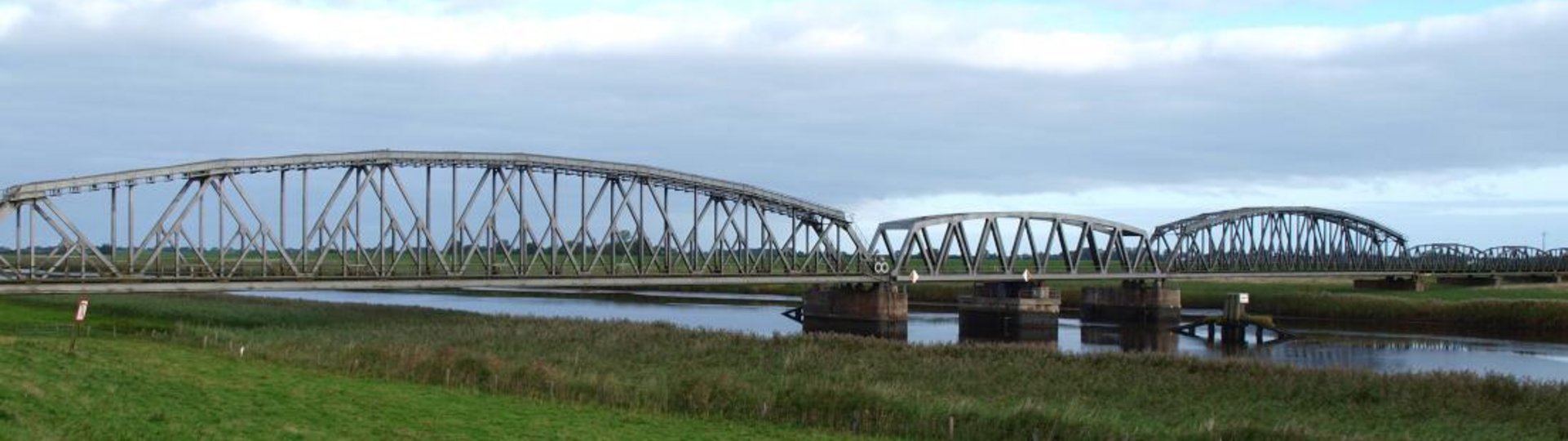 Eisenbahnbrück in St. Annen